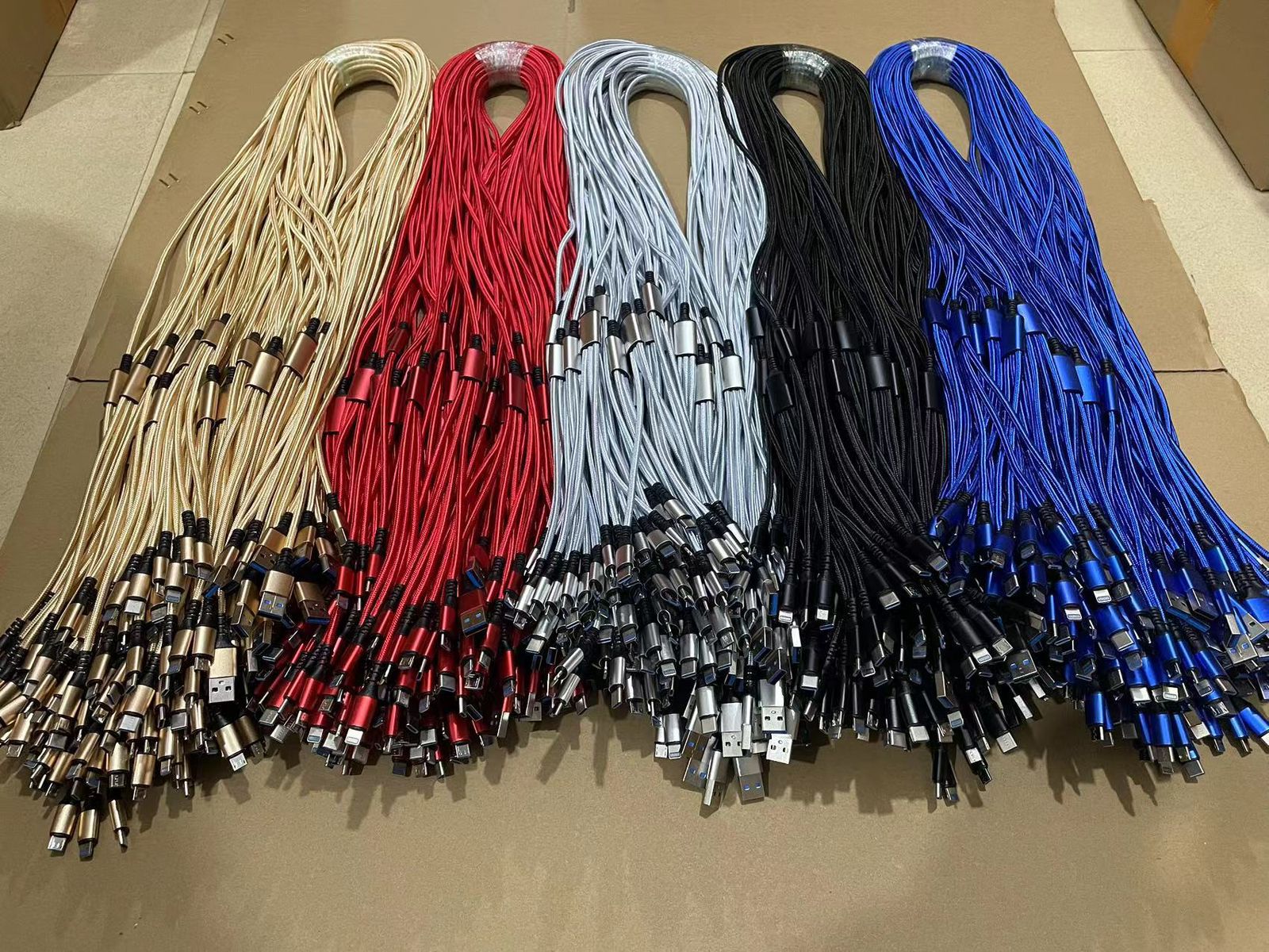 3 in 1 Fast-Charging Braided Cloth Cable – Lightning, Type-C & Micro-USB)
